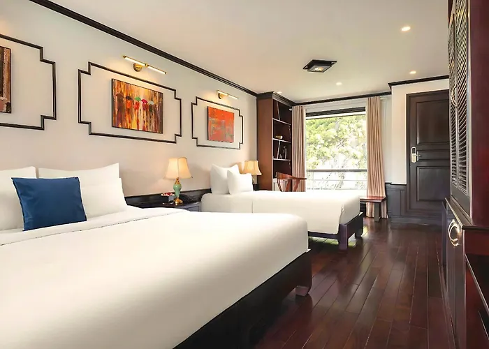  Le Journey Elegance Cruise Ha Long