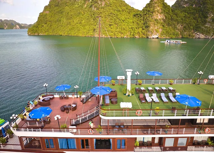 Le Journey Elegance Cruise 5* Ha Long